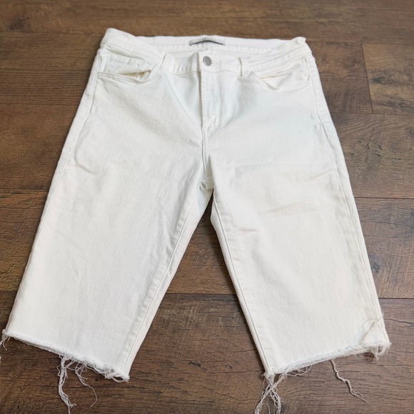 J Brand Pants - J Brand 811 Bermuda Shorts White Denim Raw Hem Blanc Size 29